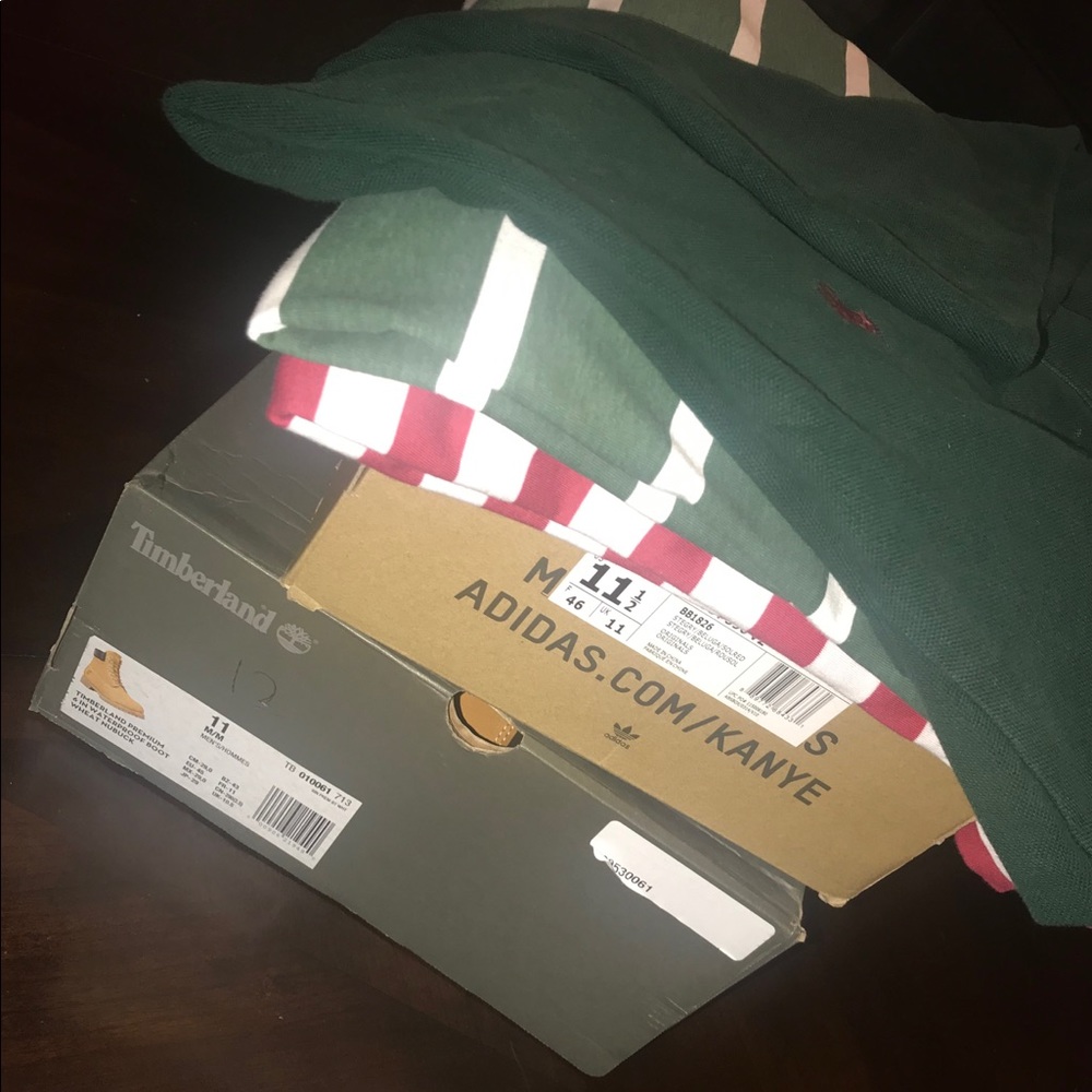 Yeezy v2 beluga & timberland boot bundle deal